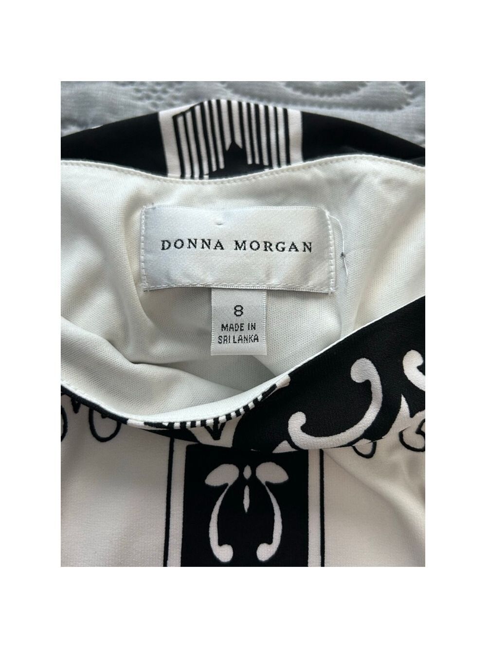 Donna Morgan Black White Damask Scroll Sheath Dress Size 8 - Picture 7 of 10